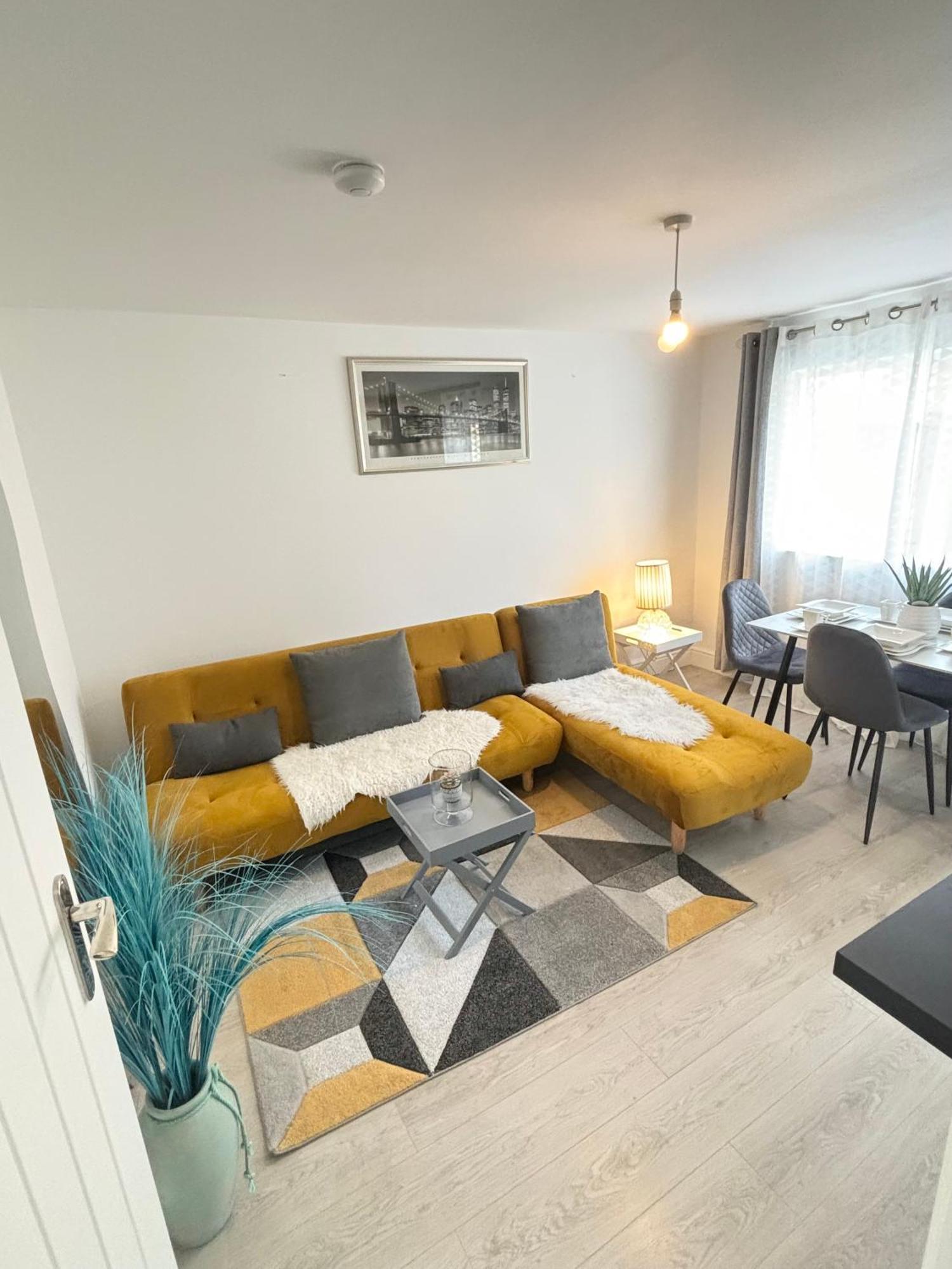 Apartamento Cosy Modern Flat With Garden Birmingam Exterior foto